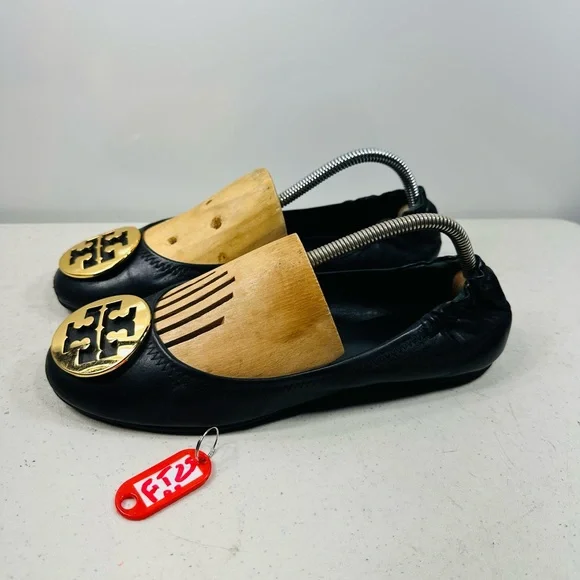 TORY BURCH BLACK LEATHER GOLD REVA BALLET FLATS SZ 9 - Picture 1 of 6